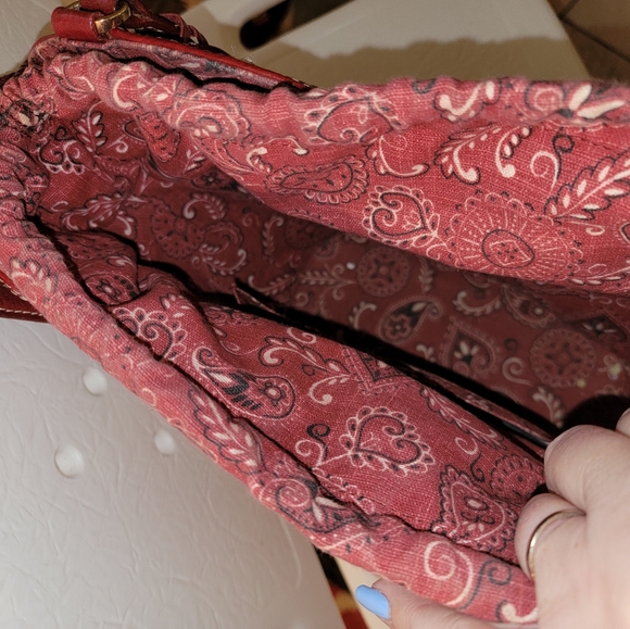 Marilyn Brighton Purse Leather Silver Red Bandana Liner Drawstring Sturdy Tote - Picture 5 of 8